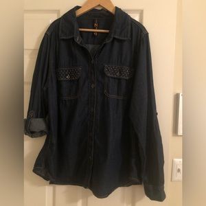 Seven7 dark wash embellished denim shirt size 18/20 like new